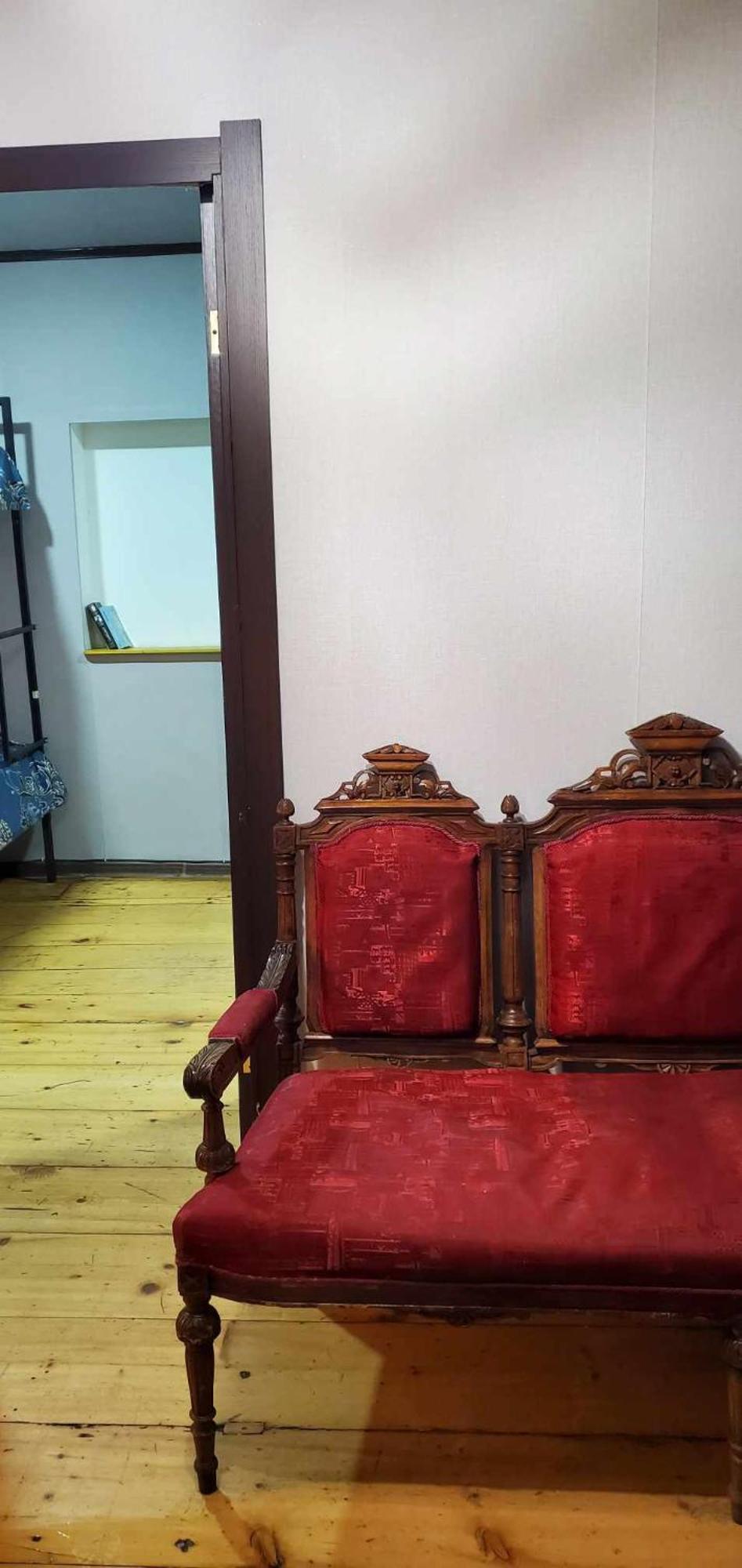 Your Room Hostel Тбилиси Екстериор снимка